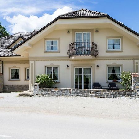 Zerovnica Guesthouse & Apartments Pri Stani מראה חיצוני תמונה